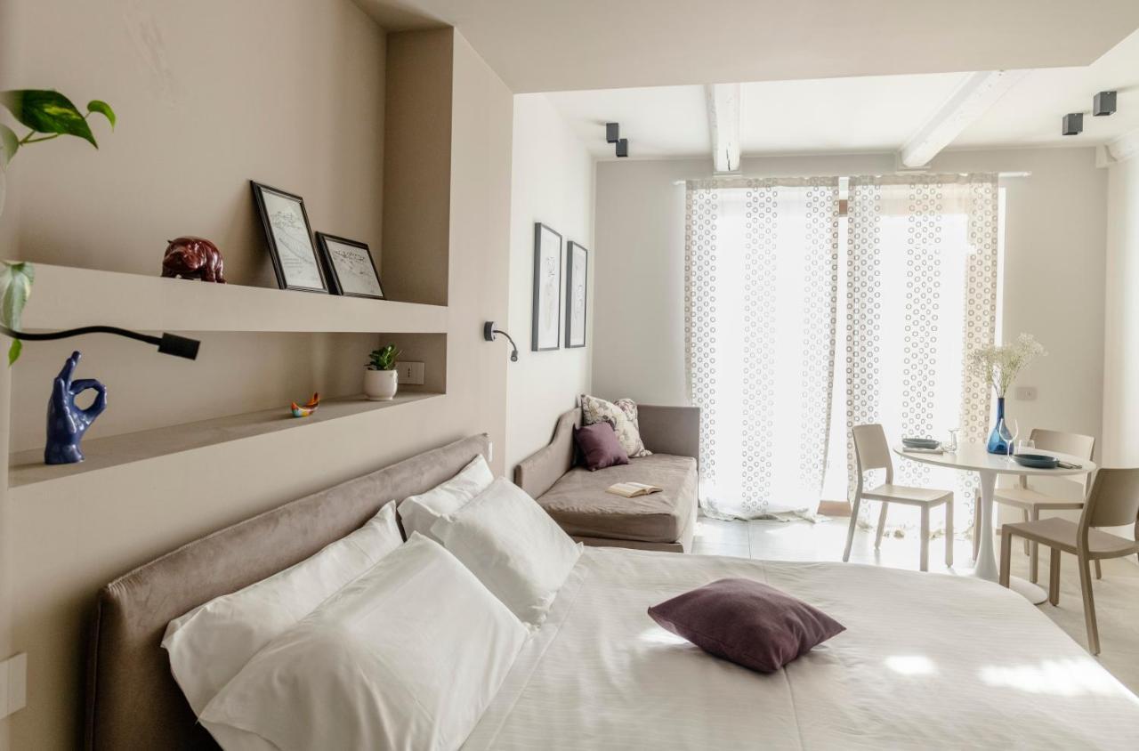 Il Cortile Suites Diano dʼAlba Dış mekan fotoğraf