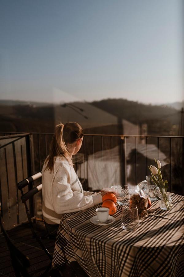 Il Cortile Suites Diano dʼAlba Dış mekan fotoğraf